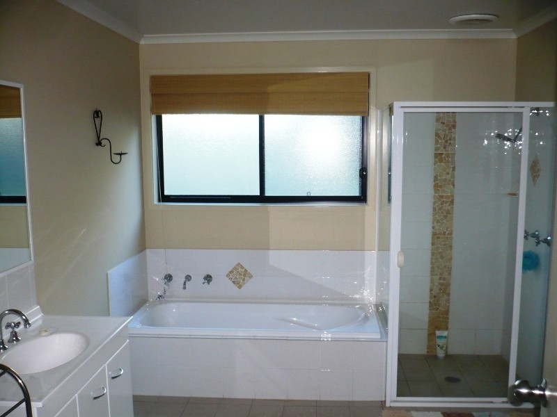 34 Beverley STREET, Merimbula NSW 2548