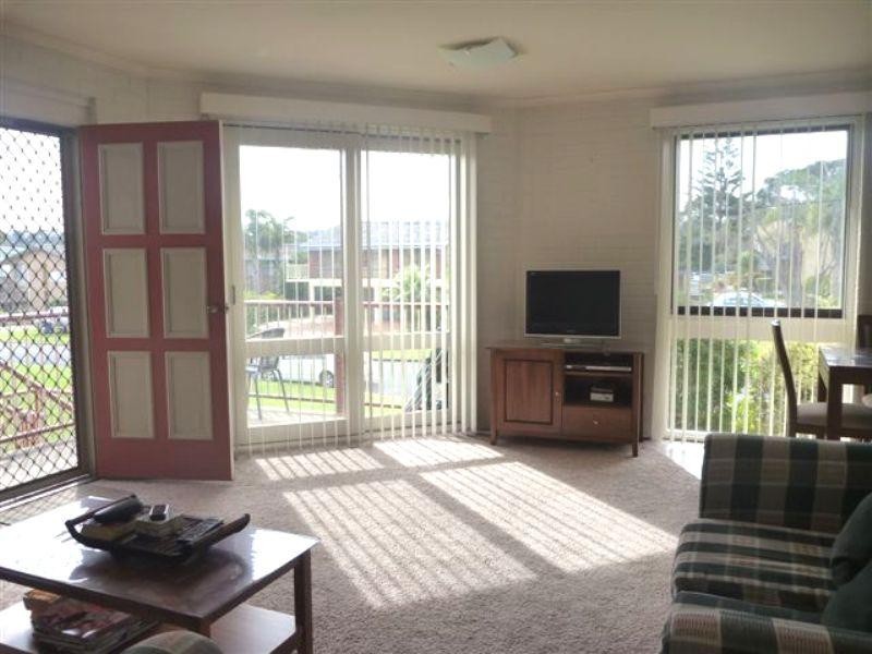 10/6 Calendo COURT, Merimbula NSW 2548