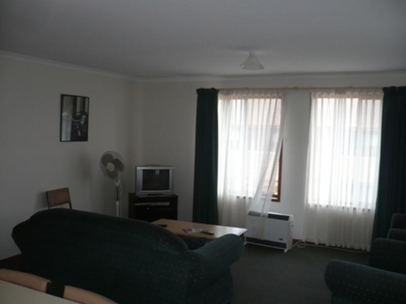 4/7 Cameron STREET, Merimbula NSW 2548