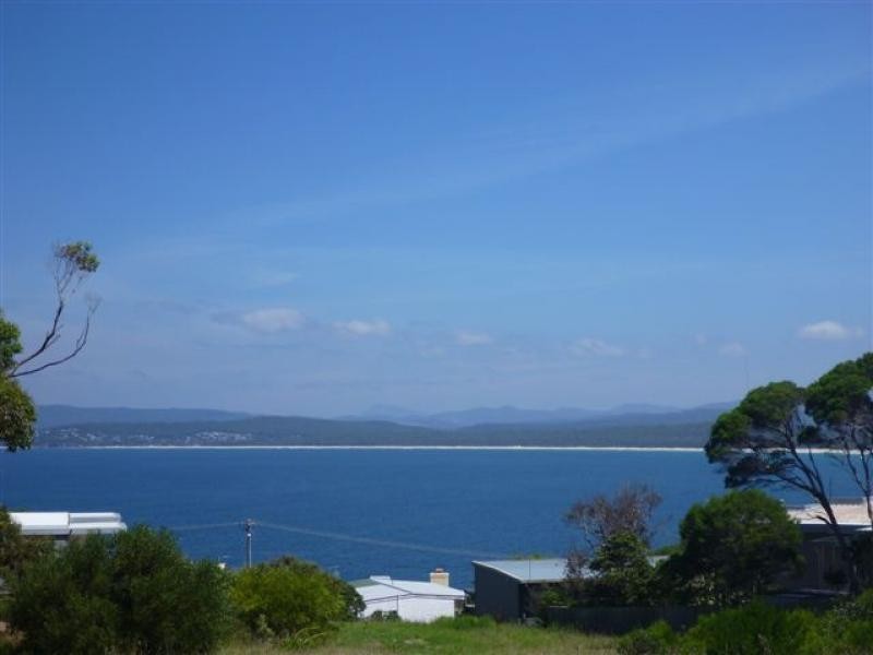 14b Cliff Street, Merimbula NSW 2548