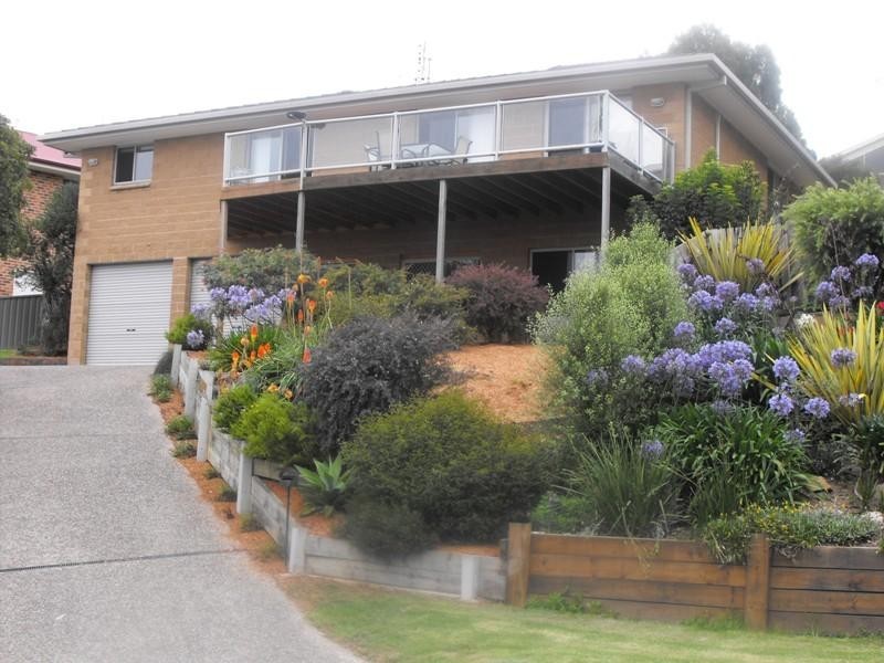 7 Garden Circle, Merimbula NSW 2548