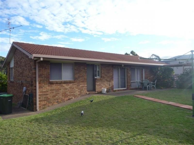 2 Golf CIRCUIT, Tura Beach NSW 2548
