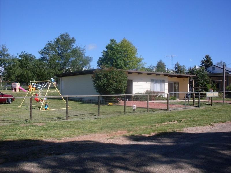 12 Cosgrove STREET, Adaminaby NSW 2629