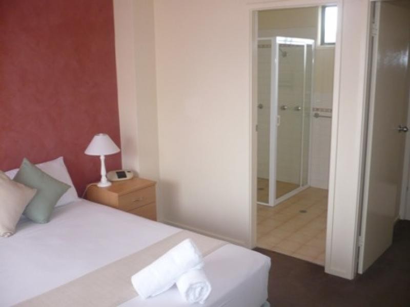 18/10 – 16 Marine PARADE, Merimbula NSW 2548