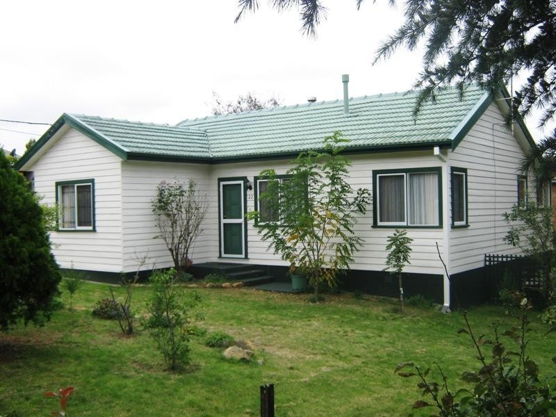 22 Massie STREET, Cooma NSW 2630
