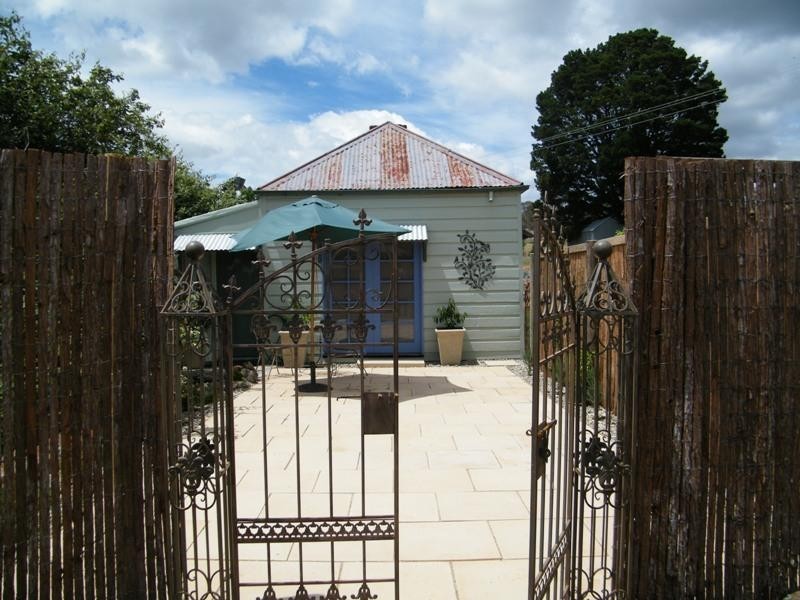 1294 Snowy Mountains Hwy, Cooma NSW 2630