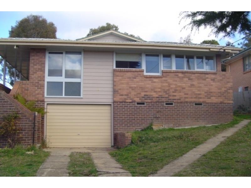 18 Stephen STREET, Bombala NSW 2632