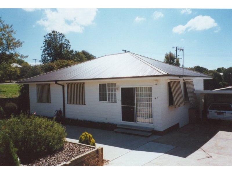41 Yareen ROAD, Cooma NSW 2630