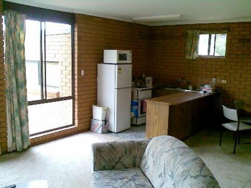 2/4 Wonga STREET, Merimbula NSW 2548