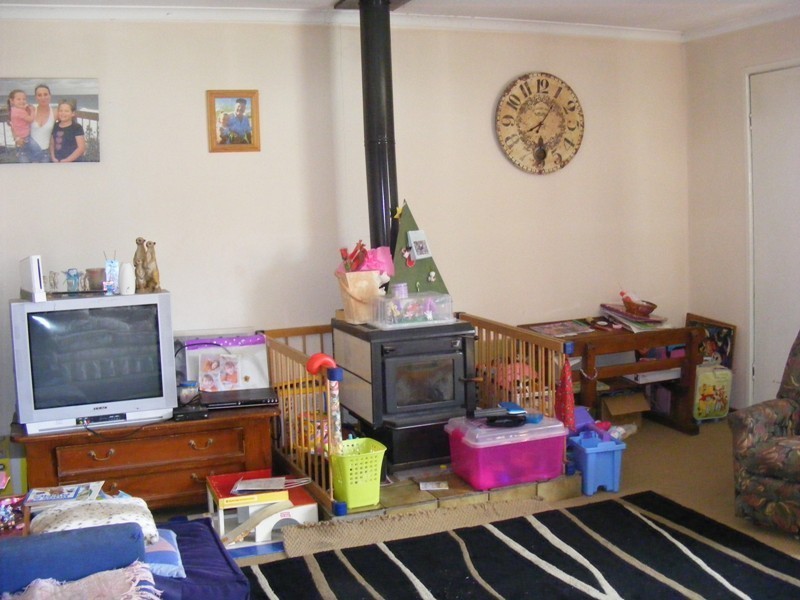 15 Gordon STREET, Bega NSW 2550