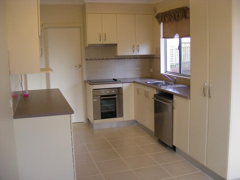 39 Meringo STREET, Bega NSW 2550