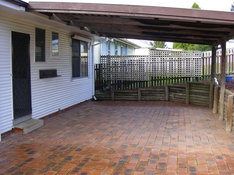 39 Meringo STREET, Bega NSW 2550