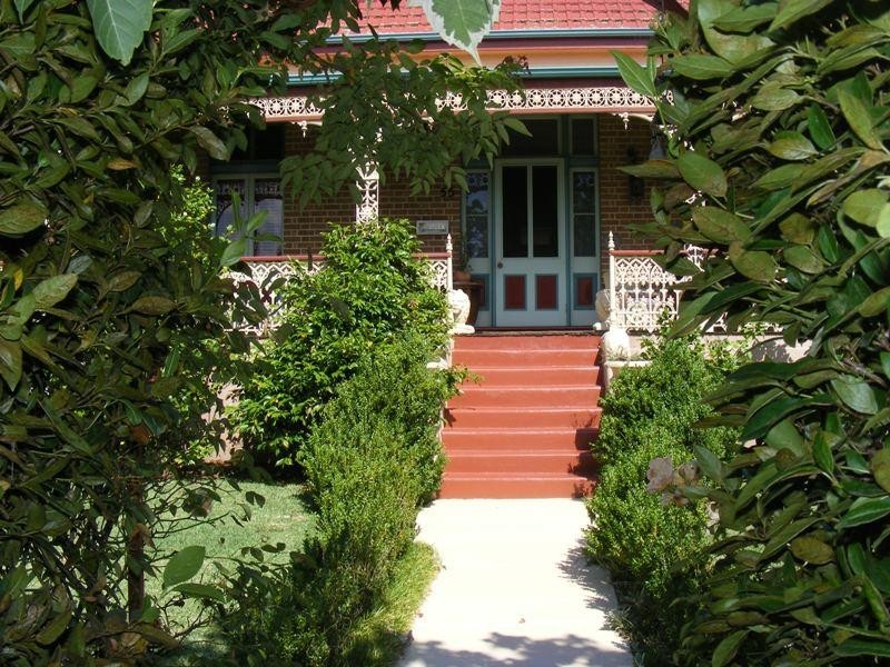 55 Parker STREET, Bega NSW 2550