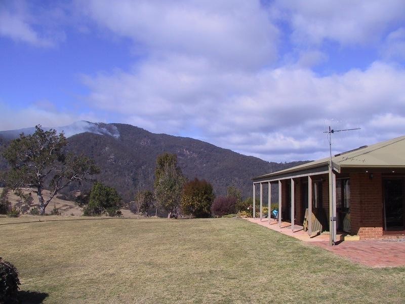 18 Pioneer CLOSE, Brogo NSW 2550