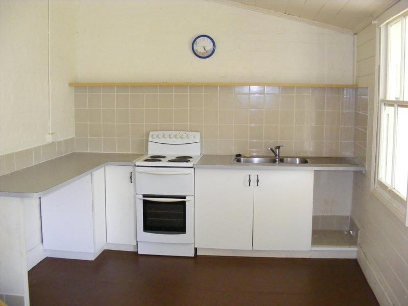22 Union STREET, Bega NSW 2550