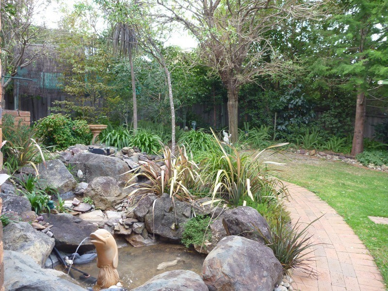 33 Surf Circle, Tura Beach NSW 2548