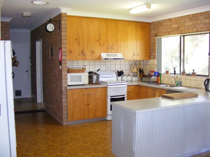 8 Black Fellows Lake Road, Kalaru NSW 2550