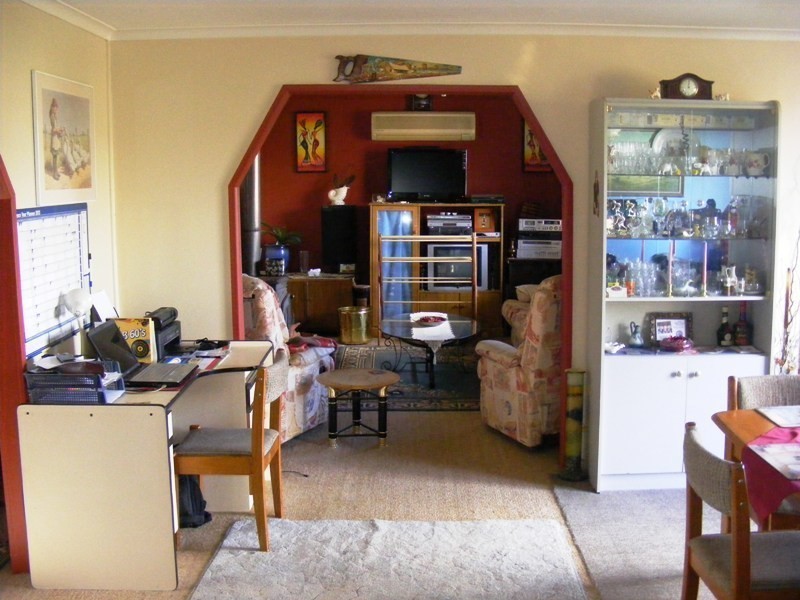 8  Wolumla Road, Candelo NSW 2550