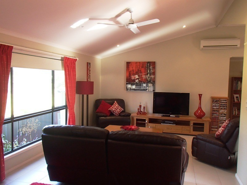 76/3197 Princes Highway, Pambula NSW 2549