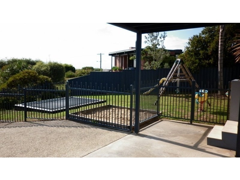 8 Gwainurra Grove, Pambula Beach NSW 2549