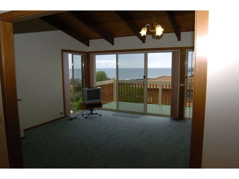 37 Telopea Crescent, Tura Beach NSW 2548