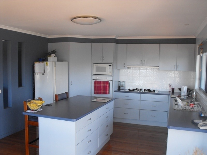 16 The Peninsula, Tura Beach NSW 2548