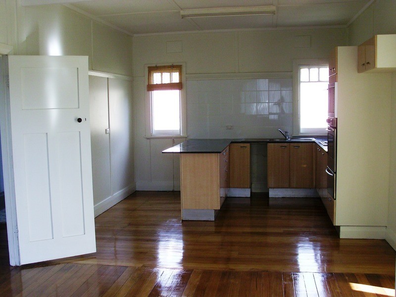 29 Carp St, Bega NSW 2550