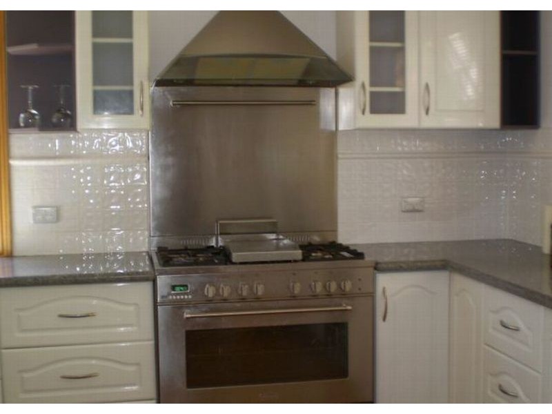 9 West Baron St, Cooma NSW 2630