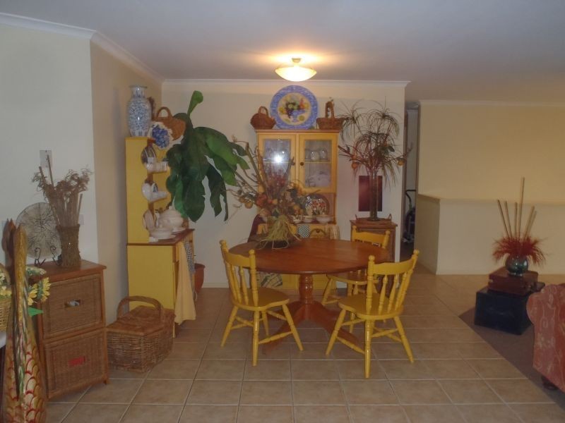 2/10 Trevally Terrace, Merimbula NSW 2548