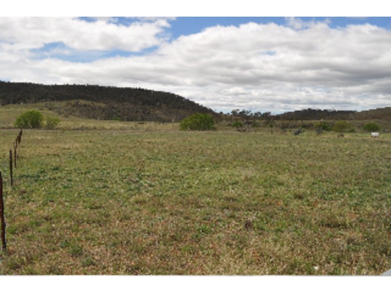 13 Eddie Place, Cooma NSW 2630