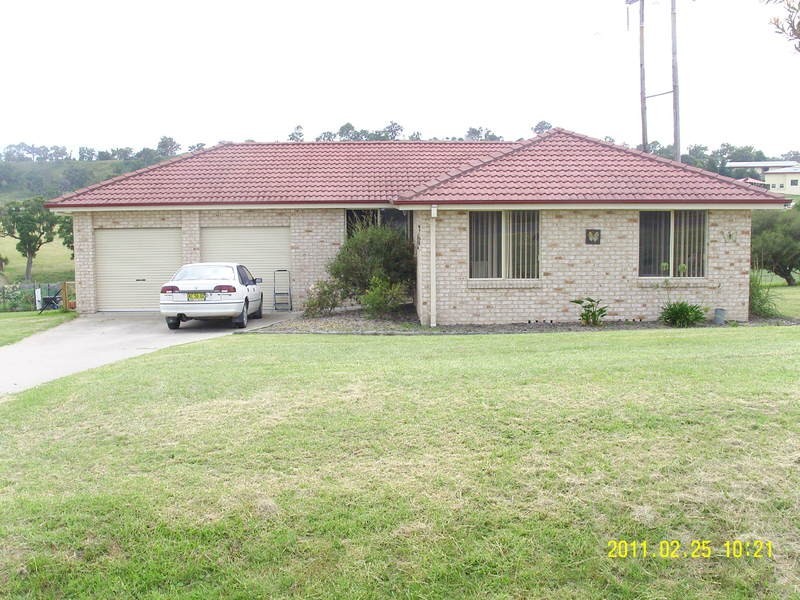 17 Max Slater Drive, Bega NSW 2550