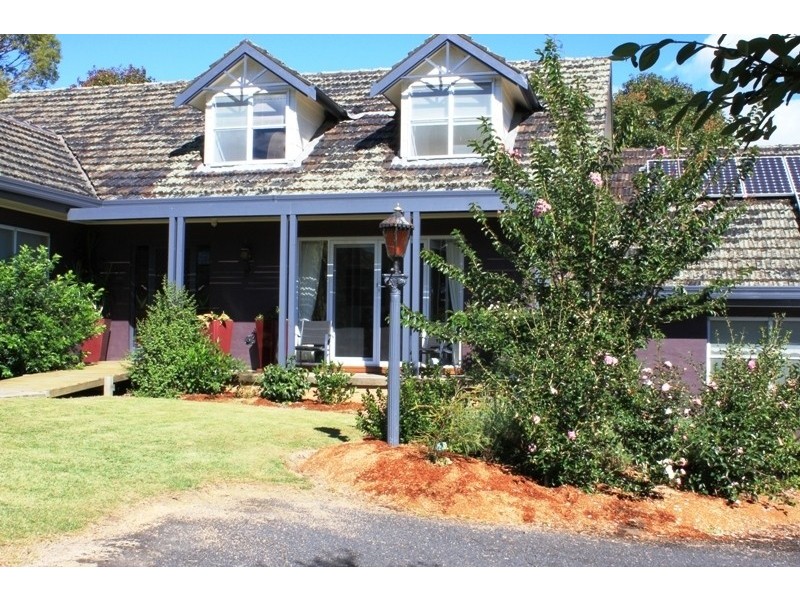 7 Tathra Rd, Bega NSW 2550