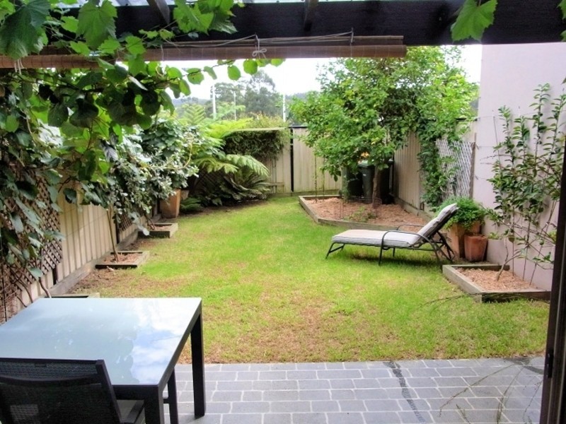 4/9-13 Lakeside Drive, Eden NSW 2551