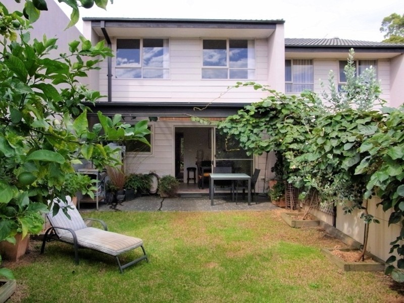 4/9-13 Lakeside Drive, Eden NSW 2551