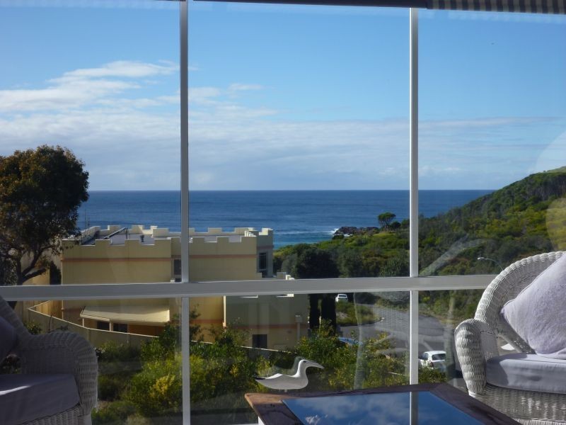 2 Casey Jayne Court, Tura Beach NSW 2548