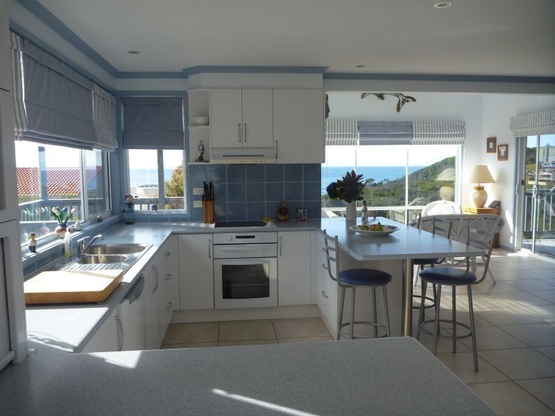 2 Casey Jayne Court, Tura Beach NSW 2548