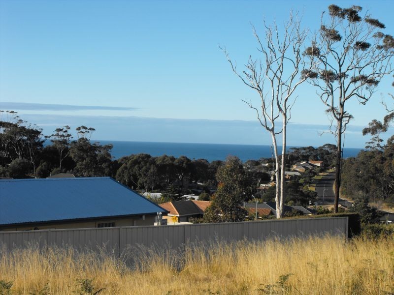 7 The Grove, Tura Beach NSW 2548