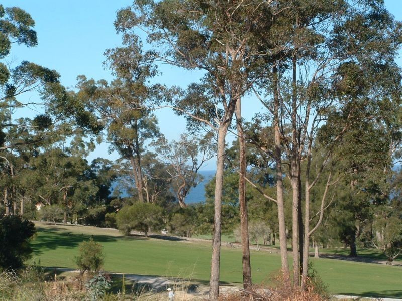 Lot 42 The Peninsula, Tura Beach NSW 2548