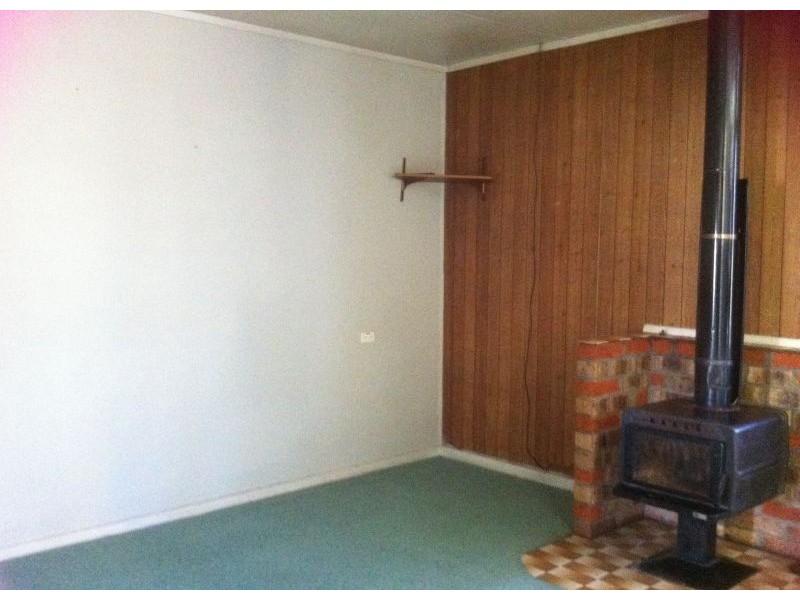 30 Namala St, Cooma NSW 2630