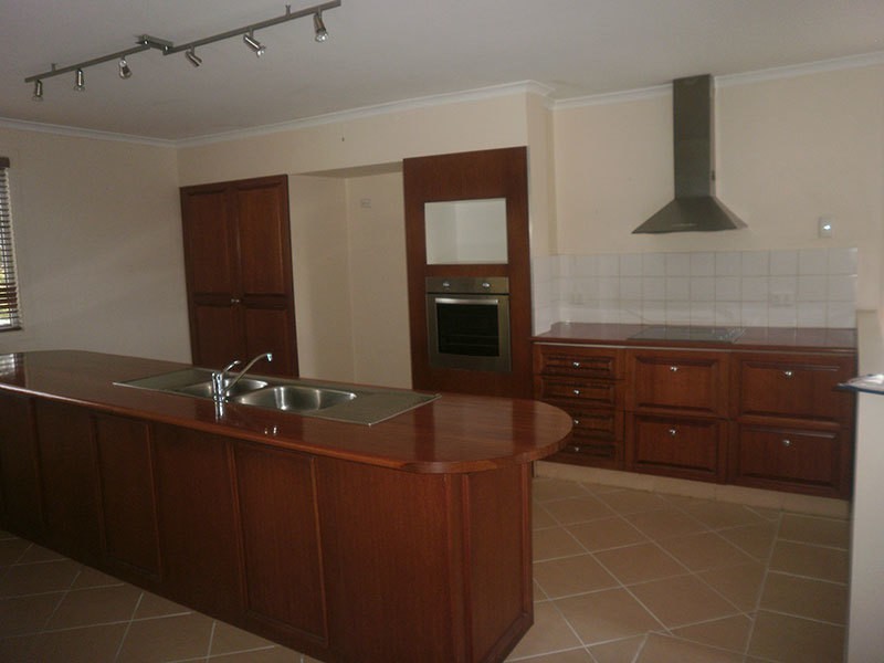 19 Eureka Crescent, Nerang QLD 4211