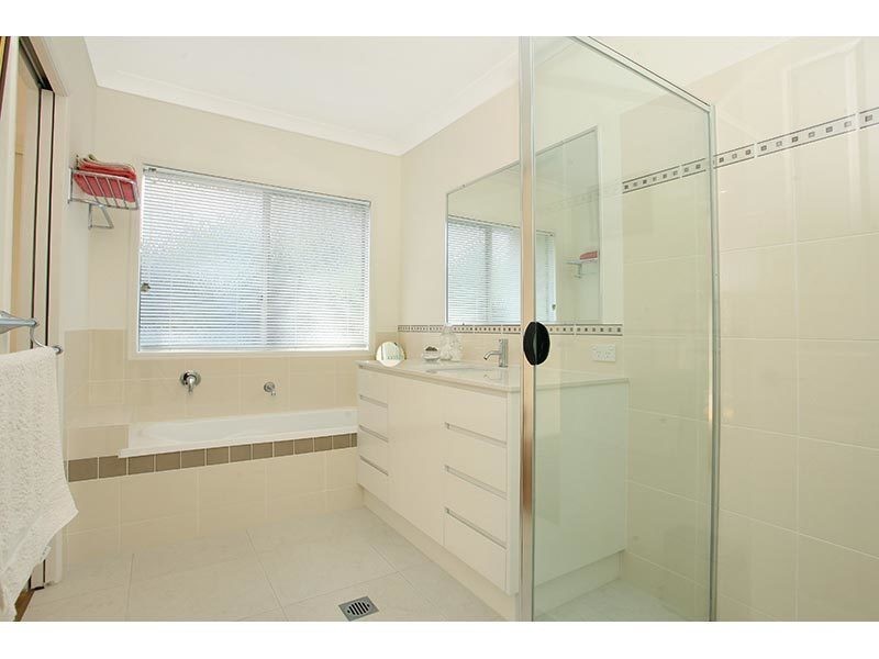 63 Burley Griffin Drive, Maudsland QLD 4210