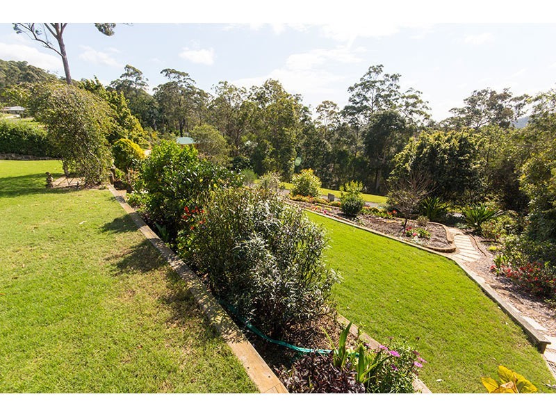 6 Kingsmead Court, Mount Nathan QLD 4211