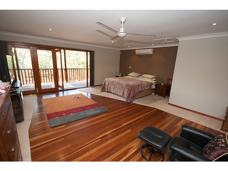 5 Narrabri Court, Gaven QLD 4211