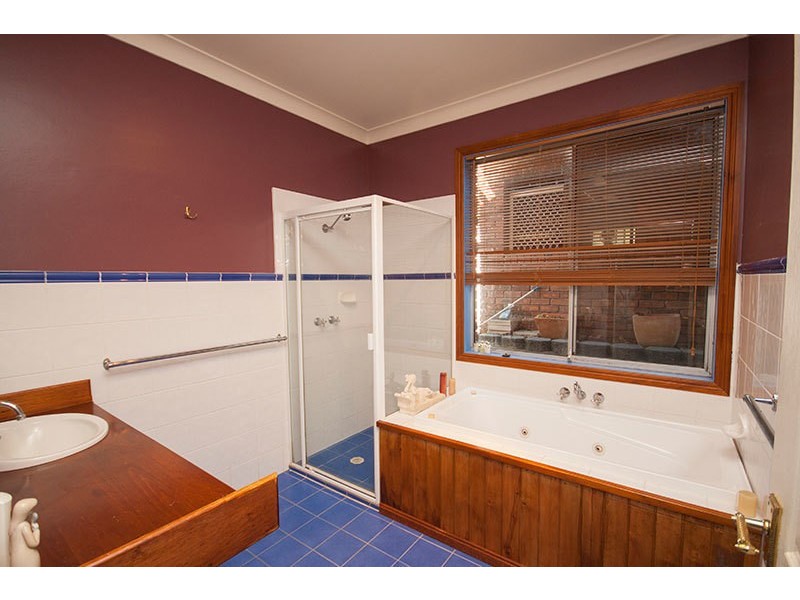 5 Narrabri Court, Gaven QLD 4211
