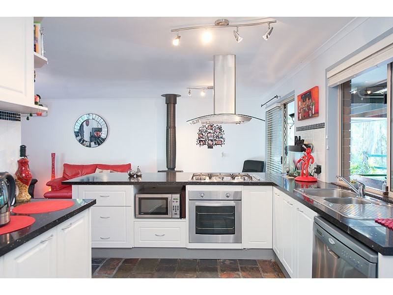 129 Dugandan Street, Nerang QLD 4211