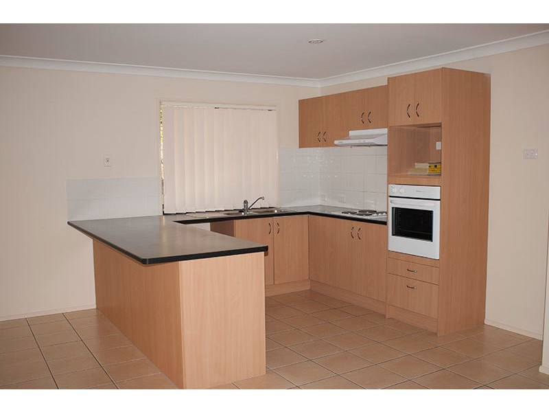 27 Buffalo Crescent, Pacific Pines QLD 4211