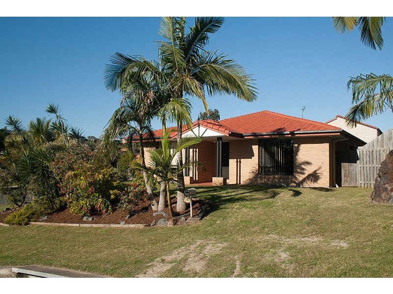 27 Buffalo Crescent, Pacific Pines QLD 4211