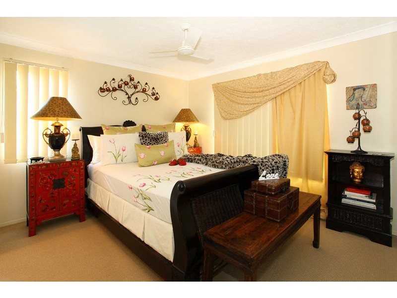 4/12 Oleander Avenue, Biggera Waters QLD 4216