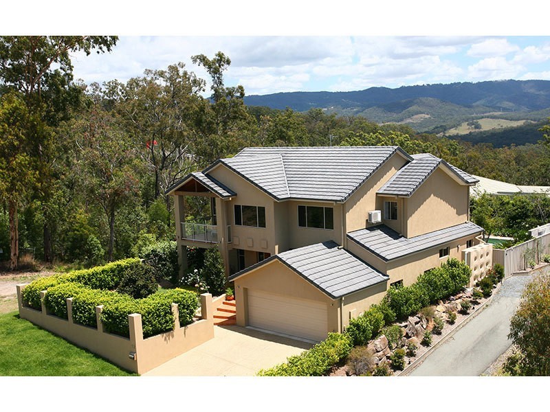 12 Ridgeline Way, Highland Park QLD 4211