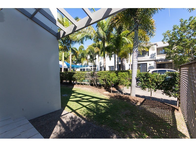 8/7 Bowden Court, Nerang QLD 4211